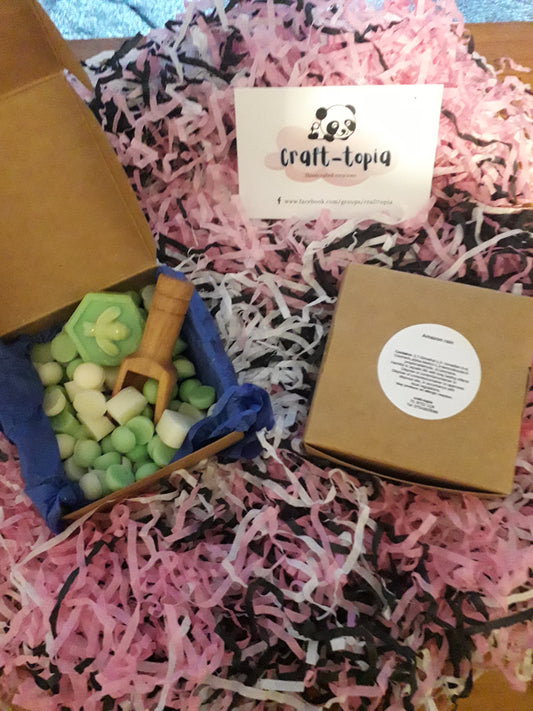 amazon rain scoopie box