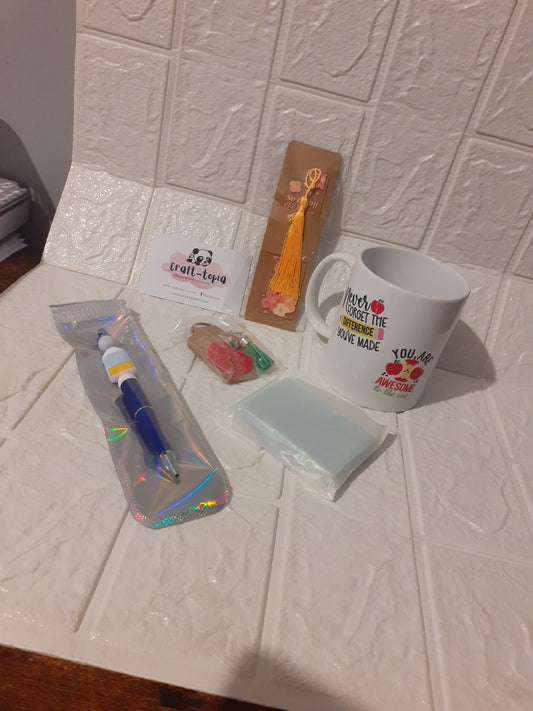 teacher gift basket (type 1)